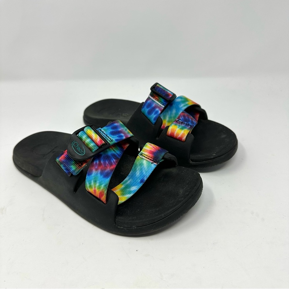 Chaco women’s tie dye slide Sandals with Rainbow Straps size 6